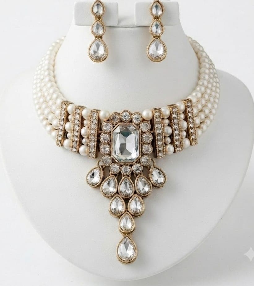 Manchaha Matte-Plated Pearl Choker Set