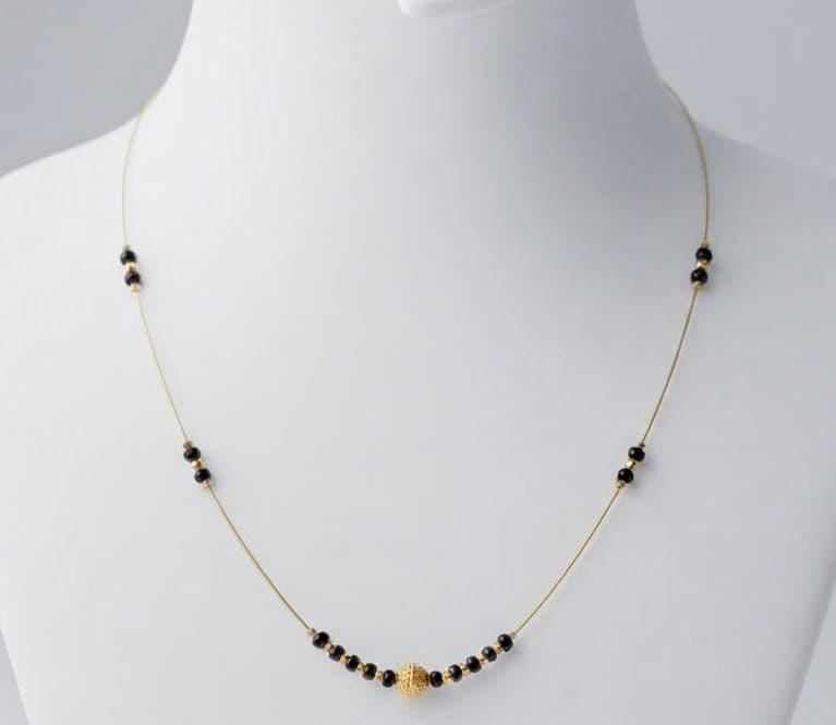 Manchaha Sleek floating-wire daily wear mangalsutra