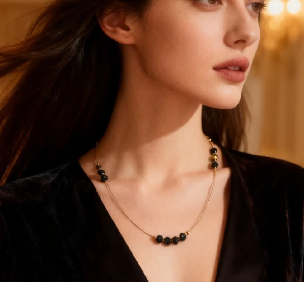 Manchaha Black Crystal Beaded Necklace