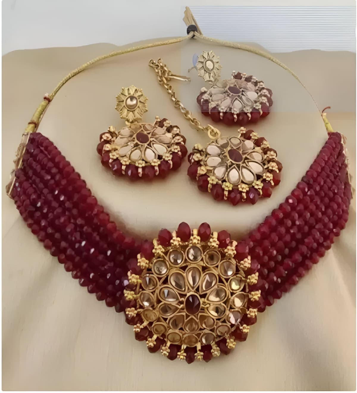 Manchaha Gold Plated Aishwarya Choker Set - Maroon