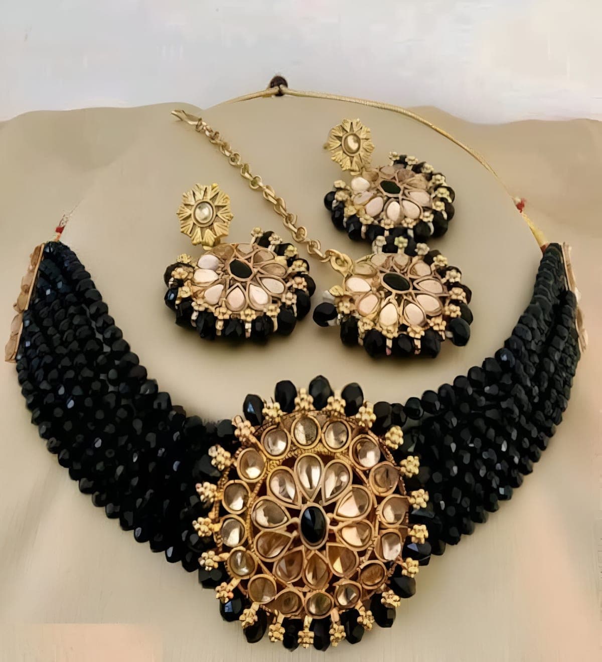 Manchaha Gold Plated Aishwarya Choker Set