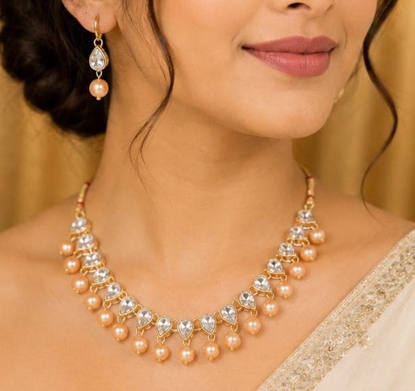Manchaha White Tilak Pearl Necklace Set - Gold