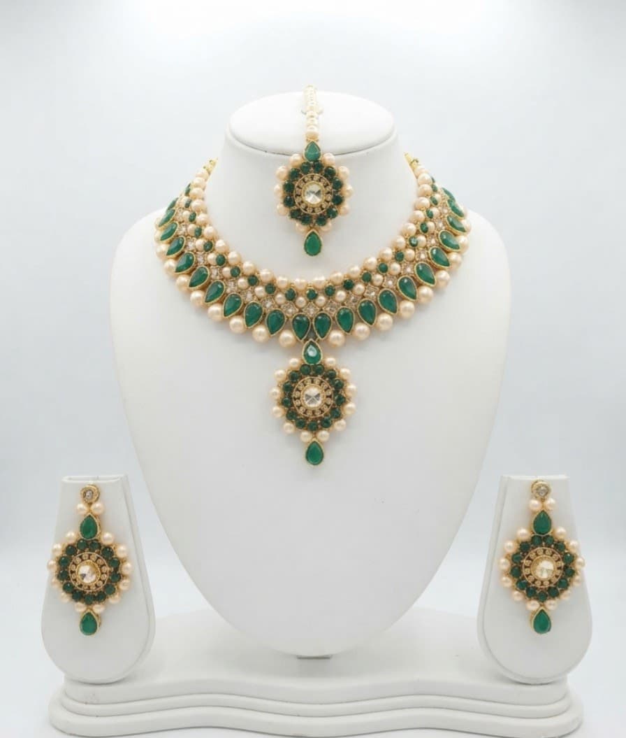 Manchaha Gold Plated Pearl Jewellery Set - Green
