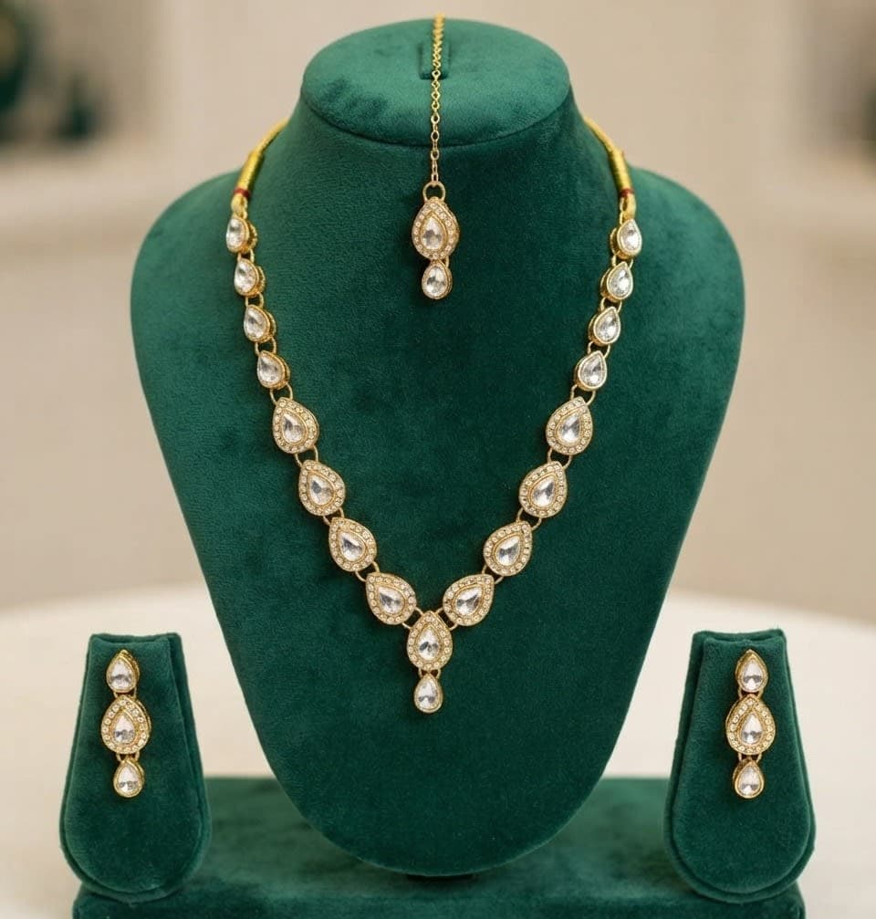 Manchaha Gold Plated Kundan and Stone Necklace Set