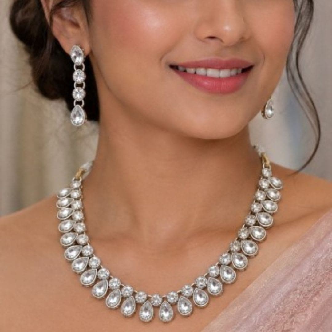 Manchaha Premium Royal Shine Silver-Gold Necklace Set